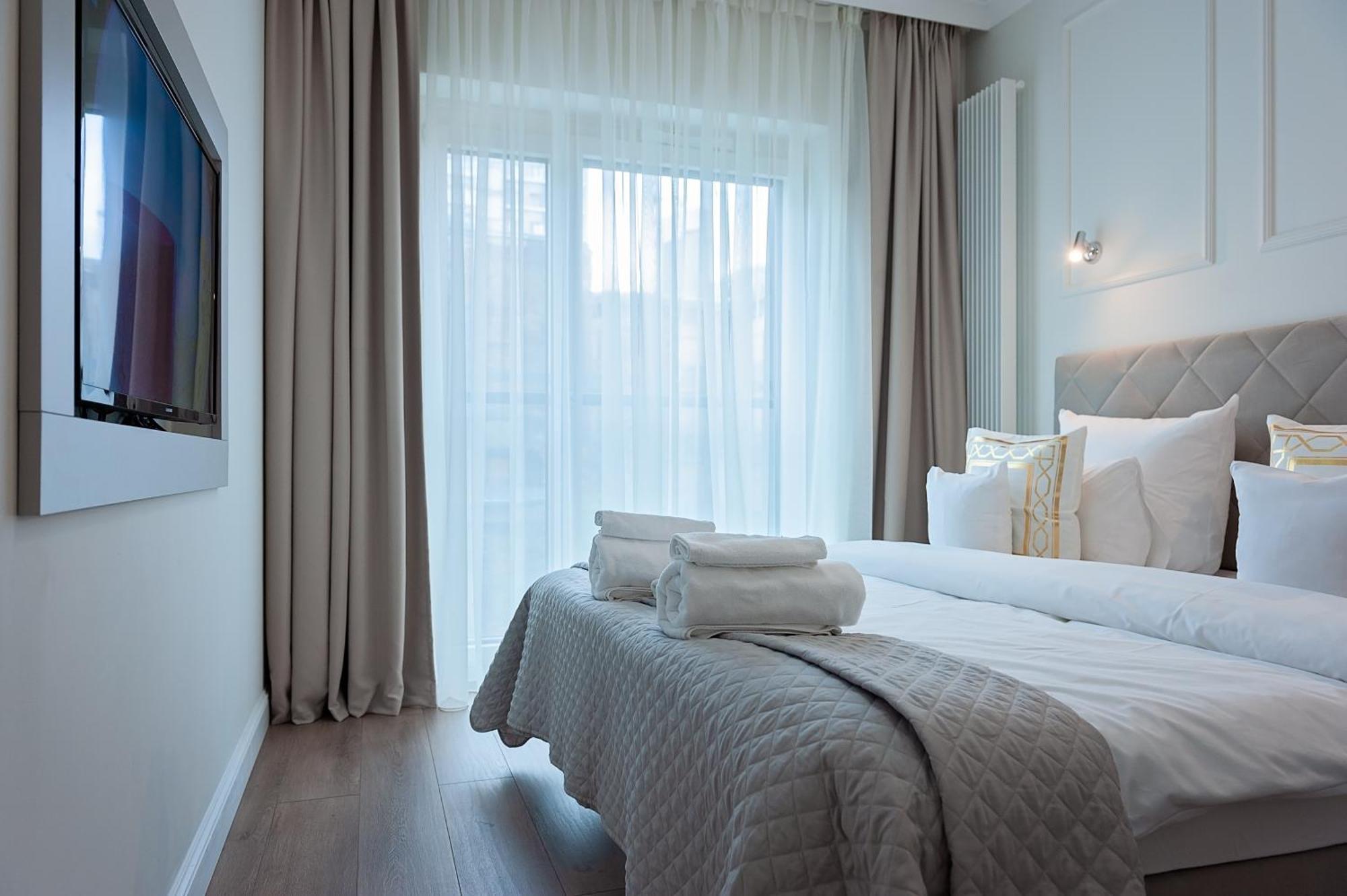 ורשה Mennica Residence - Grzybowska 43A מראה חיצוני תמונה