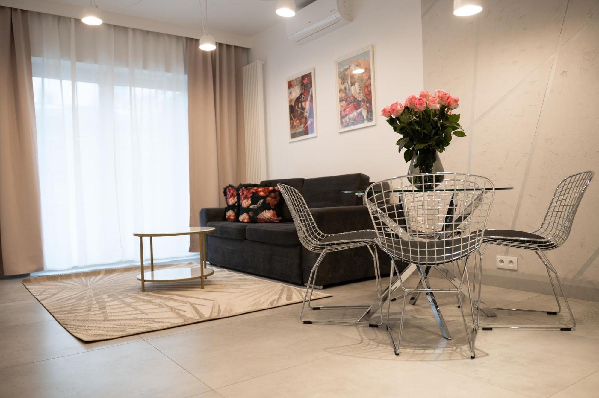 ורשה Mennica Residence - Grzybowska 43A מראה חיצוני תמונה